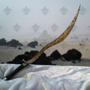 bloodhounds-fang-life-size-replica-elden-ring-sword-hand-forged-full-tang-metal-prop-dark-fantasy-decor
