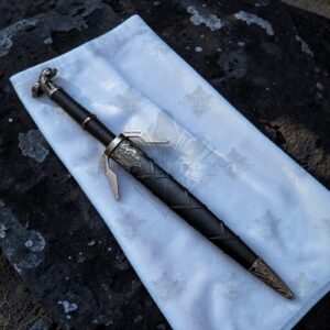 handmade-medieval-dagger-sword-stainless-steel-knight-dagger-with-scabbard-fantasy-cosplay-prop-gothic-collectible-blade-gift-for-him-3